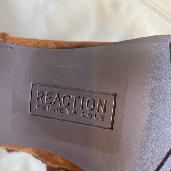 Kenneth Cole REACTION Sonia Slouchy western style suede like boot size 11 - Picture 3 of 12